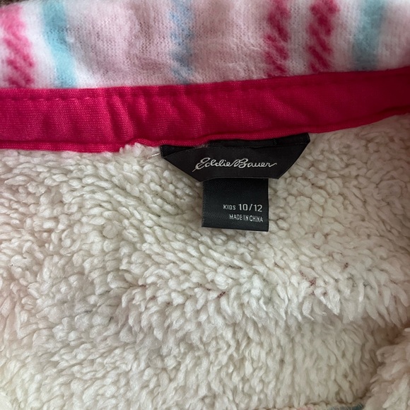 Eddie Bauer plaid print button down fleece jacket - Picture 5 of 5